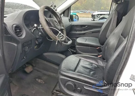 2016 Mercedes-Benz Metris z USA, uszkodzony, nr VIN WD3PG2EA6G3095903